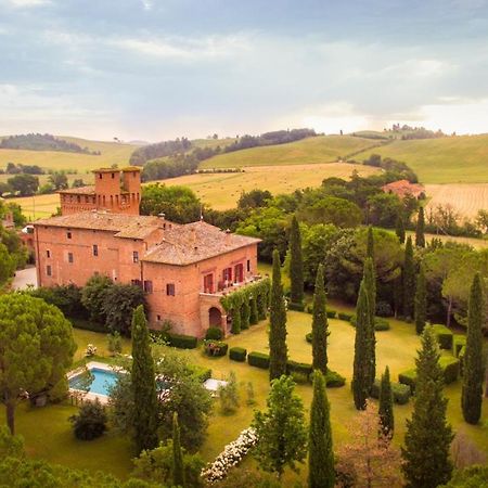 モンテローニ・ダルビア Castello Di San Fabianoゲストハウス エクステリア 写真
